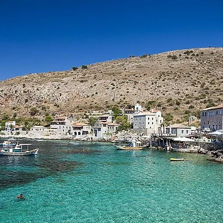 Hellas Palace Loft Aparthotel Sparta